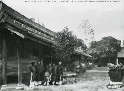 Keepers of Khiêm Mausoleum